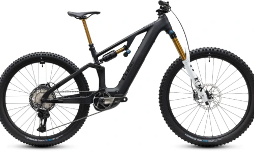 Bicicleta eléctrica Cube AMS Hybrid 177 C:62 AT 600X carbon´n´white – vista lateral | Ebike.es