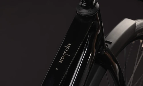 Bicicleta eléctrica Cube Editor Hybrid ONE 360 FE black´n´irongrey Cuadro semiabierto – detalle 1 | Ebike.es