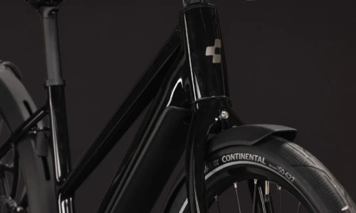 Bicicleta eléctrica Cube Editor Hybrid ONE 360 FE black´n´irongrey Cuadro semiabierto – detalle 5 | Ebike.es