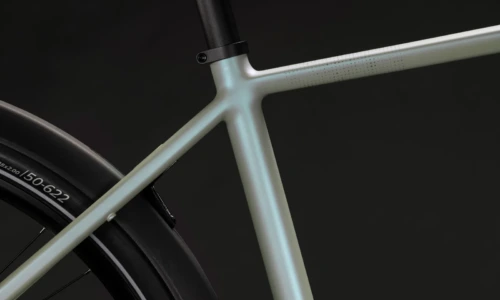 Bicicleta eléctrica Cube Editor Hybrid ONE 360 FE glintsand´n´black Barra alta – detalle 2 | Ebike.es