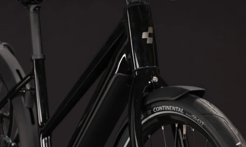 Bicicleta eléctrica Cube Editor Hybrid Pro 360 FE black´n´irongrey Cuadro semiabierto – detalle 2 | Ebike.es