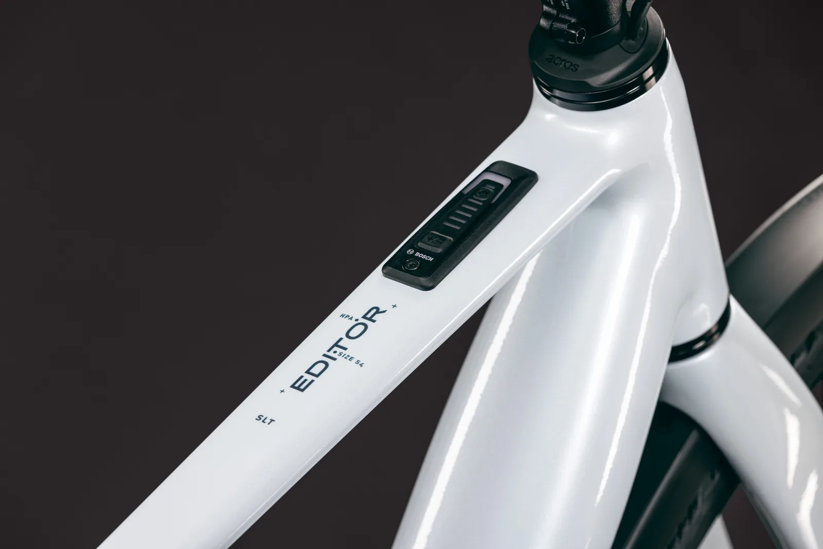 Cube Editor Hybrid SLT 400X FE glacier´n´prizm – Bicicleta Eléctrica Urbana 2027 Barra alta ebike.es Gran tienda de bicicletas eléctricas en España 4 Bicicleta eléctrica Cube Editor Hybrid SLT 400X FE glacier´n´prizm Barra alta – detalle 2 | Ebike.es