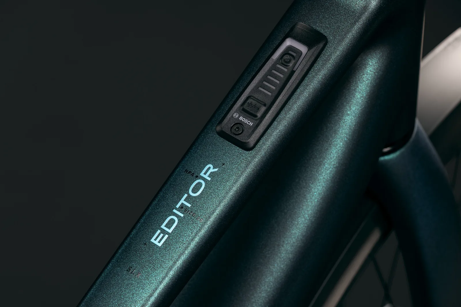 Cube Editor Hybrid SLX 400X FE glitterteal´n´black – Bicicleta Eléctrica Urbana 2027 Cuadro semiabierto ebike.es Gran tienda de bicicletas eléctricas en España 4 Bicicleta eléctrica Cube Editor Hybrid SLX 400X FE glitterteal´n´black Cuadro semiabierto – detalle 2 | Ebike.es