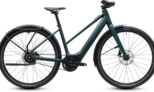 Cube Editor Hybrid SLX 400X FE glitterteal´n´black – Bicicleta Eléctrica Urbana 2027 Cuadro semiabierto ebike.es Gran tienda de bicicletas eléctricas en España Bicicleta eléctrica Cube Editor Hybrid SLX 400X FE glitterteal´n´black Cuadro semiabierto – vista lateral | Ebike.es