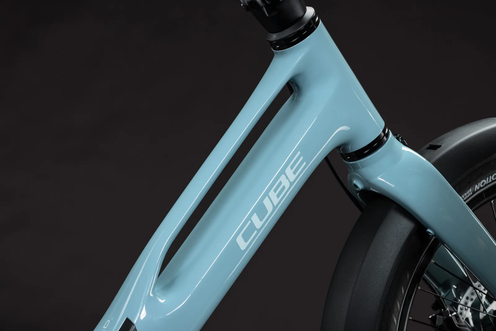 Cube Fold Hybrid 540 Wh arubablue´n´blue – Bicicleta Eléctrica Urbana 2027 ebike.es Gran tienda de bicicletas eléctricas en España 3 Bicicleta eléctrica Cube Fold Hybrid 540 arubablue´n´blue – detalle 1 | Ebike.es
