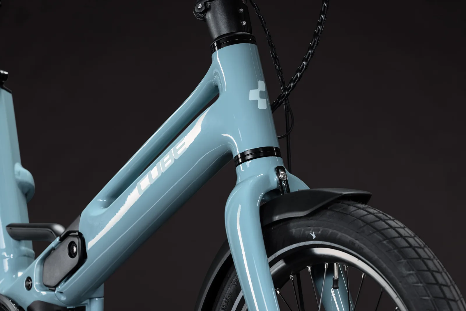 Cube Fold Hybrid 540 Wh arubablue´n´blue – Bicicleta Eléctrica Urbana 2027 ebike.es Gran tienda de bicicletas eléctricas en España 6 Bicicleta eléctrica Cube Fold Hybrid 540 arubablue´n´blue – detalle 4 | Ebike.es