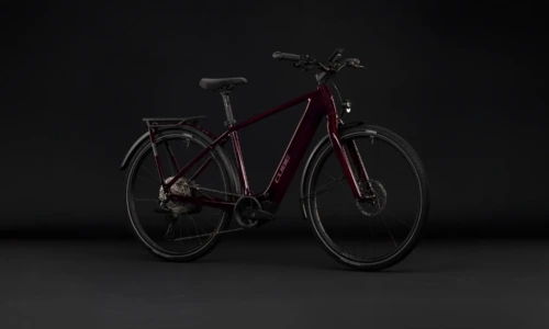 Bicicleta eléctrica Cube Kathmandu Hybrid C:62 SLX 400X liquidred´n´red Barra alta – vista frontal | Ebike.es