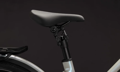 Bicicleta eléctrica Cube Kathmandu Hybrid Deluxe EXC 800 glintsand´n´black Cuadro semiabierto – detalle 4 | Ebike.es