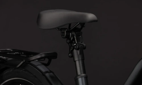 Bicicleta eléctrica Cube Kathmandu Hybrid Deluxe EXC 800 stealthgrey´n´grey Cuadro semiabierto – detalle 4 | Ebike.es