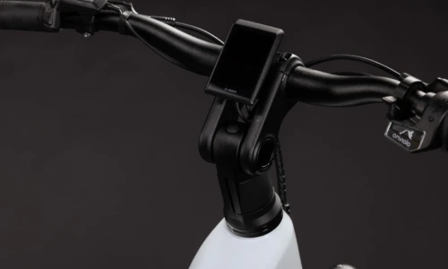Bicicleta eléctrica Cube Kathmandu Hybrid Deluxe Pro 800 metallicwhite´n´chrome Cuadro abierto – detalle 2 | Ebike.es