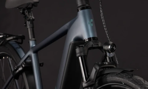 Bicicleta eléctrica Cube Kathmandu Hybrid Deluxe SLX 800 mineralblue´n´blue Barra alta – detalle 5 | Ebike.es
