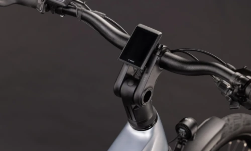 Bicicleta eléctrica Cube Kathmandu Hybrid EXC 800 slategrey´n´chrome Barra alta – detalle 1 | Ebike.es
