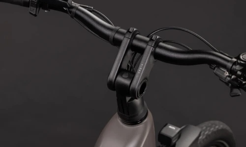 Bicicleta eléctrica Cube Kathmandu Hybrid ONE 800 cedar´n´chrome Cuadro abierto – detalle 1 | Ebike.es
