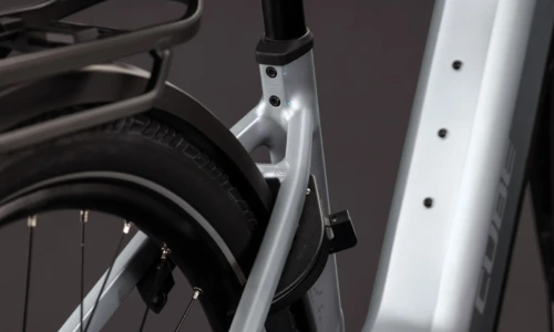Bicicleta eléctrica Cube Kathmandu Hybrid ONE 800 silverstar´n´reflex Cuadro abierto – detalle 3 | Ebike.es