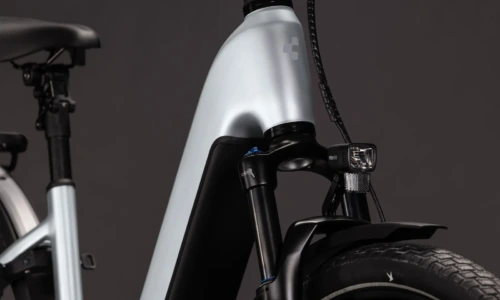 Bicicleta eléctrica Cube Kathmandu Hybrid ONE 800 silverstar´n´reflex Cuadro abierto – detalle 5 | Ebike.es