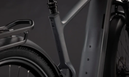Bicicleta eléctrica Cube Kathmandu Hybrid ONE11 HPC Pro 800 slabgrey´n´black Barra alta – detalle 3 | Ebike.es
