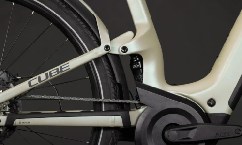 Cube Kathmandu Hybrid ONE11 HPC SLT 800 Wh glintsand´n´oatgrey – Bicicleta Eléctrica Trekking 2027 Barra alta ebike.es Gran tienda de bicicletas eléctricas en España 12 Bicicleta eléctrica Cube Kathmandu Hybrid ONE11 HPC SLT 800 glintsand´n´oatgrey Barra alta – detalle 2 | Ebike.es