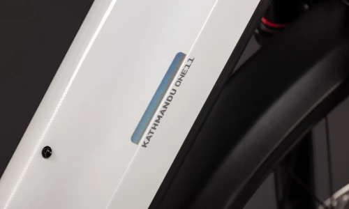Bicicleta eléctrica Cube Kathmandu Hybrid ONE11 HPC SLX 800 metallicwhite´n´prizm Cuadro abierto – detalle 3 | Ebike.es