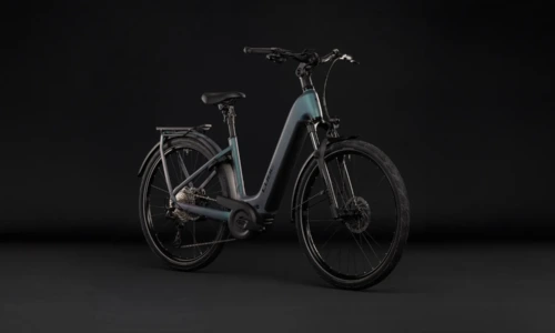 Bicicleta eléctrica Cube Kathmandu Hybrid Pro 800 smaragdgrey´n´black Cuadro abierto – vista frontal | Ebike.es