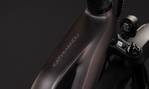 Bicicleta eléctrica Cube Kathmandu Hybrid SLT 800 mysticgraphite´n´reflex Cuadro semiabierto – detalle 2 | Ebike.es