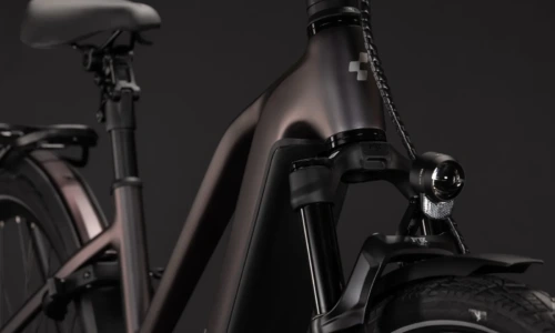 Bicicleta eléctrica Cube Kathmandu Hybrid SLT 800 mysticgraphite´n´reflex Cuadro semiabierto – detalle 5 | Ebike.es