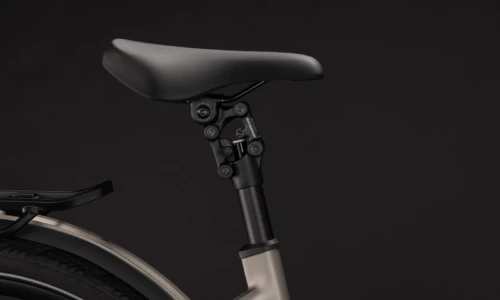 Cube Kathmandu Hybrid SLX 800 Wh flashstone´n´chrome – Bicicleta Eléctrica Trekking 2027 Cuadro abierto ebike.es Gran tienda de bicicletas eléctricas en España 12 Bicicleta eléctrica Cube Kathmandu Hybrid SLX 800 flashstone´n´chrome Cuadro abierto – detalle 3 | Ebike.es