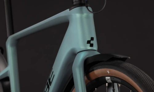 Bicicleta eléctrica Cube Nulane Hybrid C:62 Race 400X FE seagrey´n´black – detalle 6 | Ebike.es
