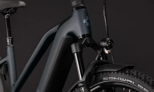 Bicicleta eléctrica Cube Nuride Hybrid EXC 800 coal´n´chrome Cuadro semiabierto – detalle 5 | Ebike.es