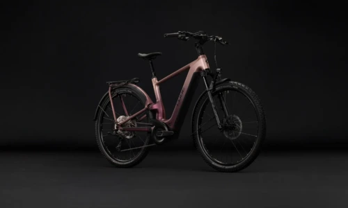 Bicicleta eléctrica Cube Nuride Hybrid ONE11 HPC SLX 800 mauve´n´black Barra alta – vista frontal | Ebike.es