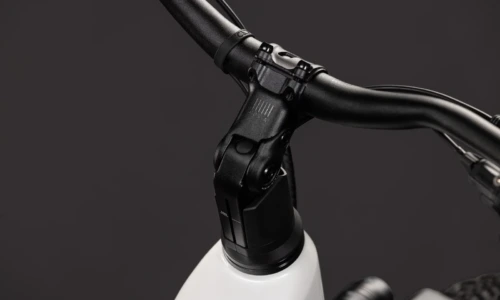 Bicicleta eléctrica Cube Nuride Hybrid Performance 720 metallicwhite´n´grey Cuadro abierto – detalle 2 | Ebike.es