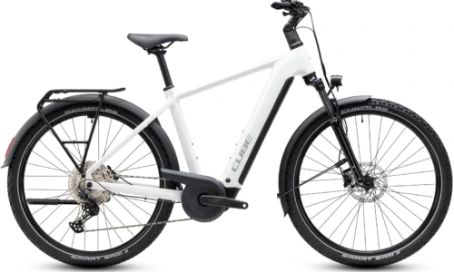 Bicicleta eléctrica Cube Nuride Hybrid Performance 720 metallicwhite´n´grey Barra alta – vista lateral | Ebike.es