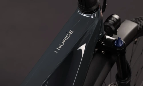Bicicleta eléctrica Cube Nuride Hybrid Performance 720 shadowgrey´n´grey Barra alta – detalle 1 | Ebike.es