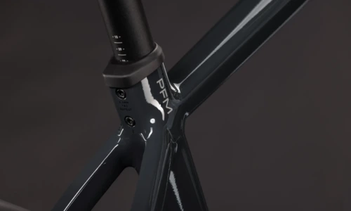 Bicicleta eléctrica Cube Nuride Hybrid Performance 720 shadowgrey´n´grey Barra alta – detalle 2 | Ebike.es
