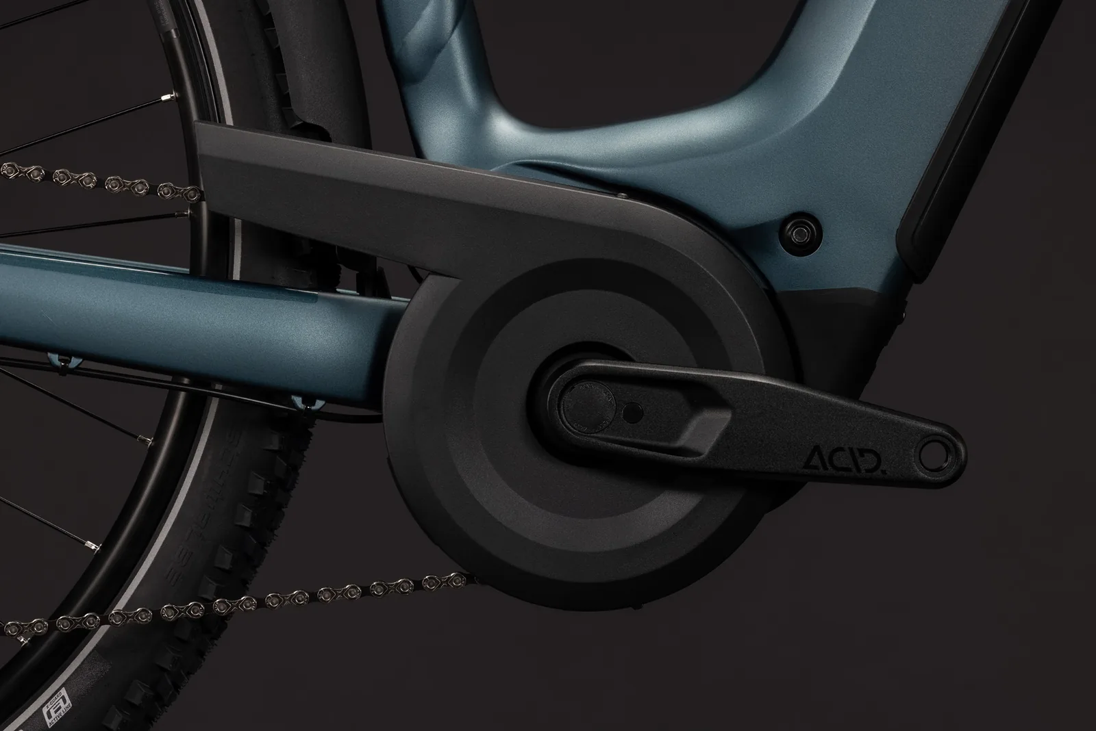 Cube Nuride Hybrid Pro 800 Wh deepteal´n´blue – Bicicleta Eléctrica Trekking 2027 Cuadro abierto ebike.es Gran tienda de bicicletas eléctricas en España 6 Bicicleta eléctrica Cube Nuride Hybrid Pro 800 deepteal´n´blue Cuadro abierto – detalle 4 | Ebike.es