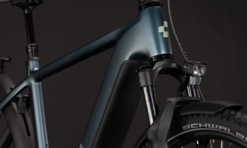 Bicicleta eléctrica Cube Nuride Hybrid Pro 800 deepteal´n´blue Barra alta – detalle 5 | Ebike.es