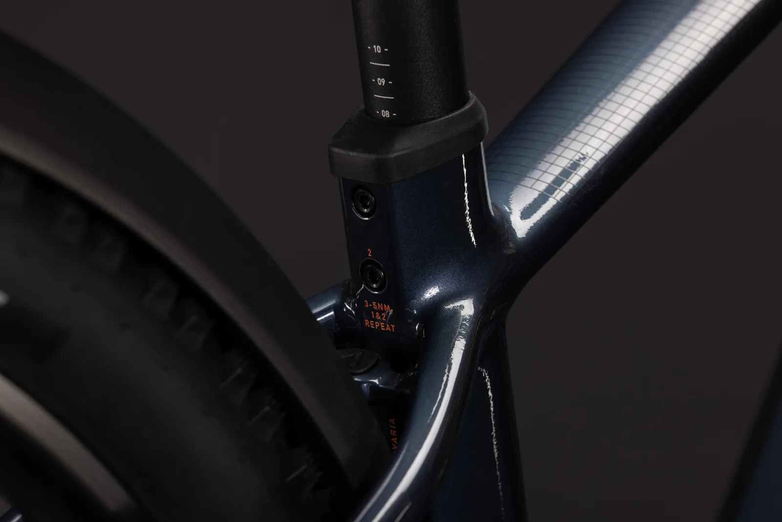 Cube Reaction Hybrid ONE 720 FE oolonggrey´n´reflex – Bicicleta Eléctrica de Montaña 2027 Barra alta ebike.es Gran tienda de bicicletas eléctricas en España 6 Bicicleta eléctrica Cube Reaction Hybrid ONE 720 FE oolonggrey´n´reflex Barra alta – detalle 4 | Ebike.es