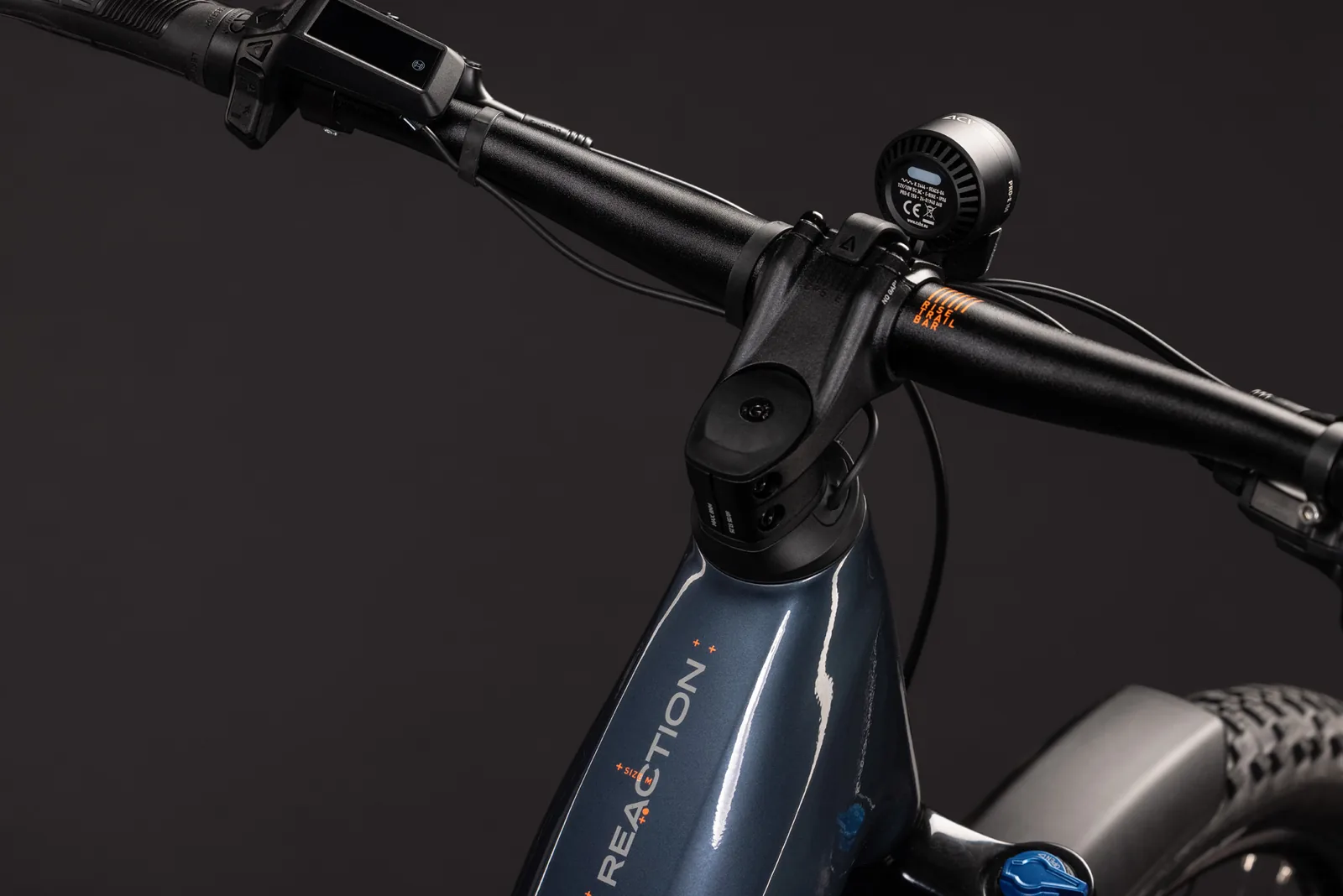 Cube Reaction Hybrid ONE 720 FE oolonggrey´n´reflex – Bicicleta Eléctrica de Montaña 2027 Cuadro abierto ebike.es Gran tienda de bicicletas eléctricas en España 3 Bicicleta eléctrica Cube Reaction Hybrid ONE 720 FE oolonggrey´n´reflex Cuadro abierto – detalle 1 | Ebike.es