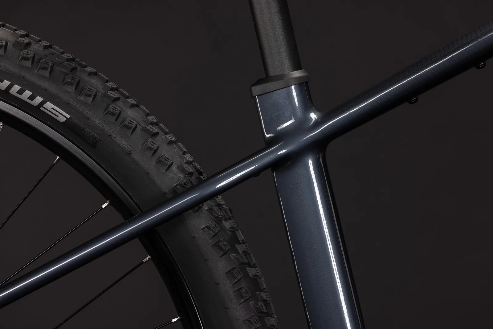 Cube Reaction Hybrid ONE 720 Wh oolonggrey´n´reflex – Bicicleta Eléctrica de Montaña 2027 Barra alta ebike.es Gran tienda de bicicletas eléctricas en España 7 Bicicleta eléctrica Cube Reaction Hybrid ONE 720 oolonggrey´n´reflex Barra alta – detalle 5 | Ebike.es
