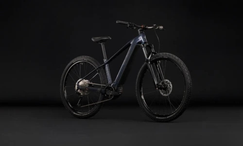 Cube Reaction Hybrid ONE 720 Wh oolonggrey´n´reflex – Bicicleta Eléctrica de Montaña 2027 Barra alta ebike.es Gran tienda de bicicletas eléctricas en España 10 Bicicleta eléctrica Cube Reaction Hybrid ONE 720 oolonggrey´n´reflex Barra alta – vista frontal | Ebike.es