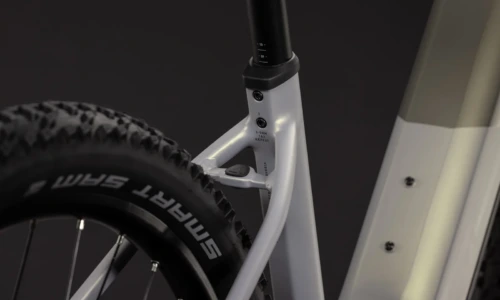 Bicicleta eléctrica Cube Reaction Hybrid ONE 720 pearlsilver´n´chrome Cuadro abierto – detalle 3 | Ebike.es