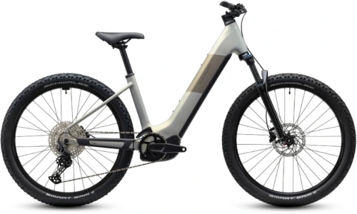 Bicicleta eléctrica Cube Reaction Hybrid ONE 720 pearlsilver´n´chrome Cuadro abierto – vista lateral | Ebike.es