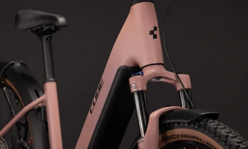 Cube Reaction Hybrid Performance 720 FE ruby´n´black – Bicicleta Eléctrica de Montaña 2027 Cuadro abierto ebike.es Gran tienda de bicicletas eléctricas en España 14 Bicicleta eléctrica Cube Reaction Hybrid Performance 720 FE ruby´n´black Cuadro abierto – detalle 5 | Ebike.es