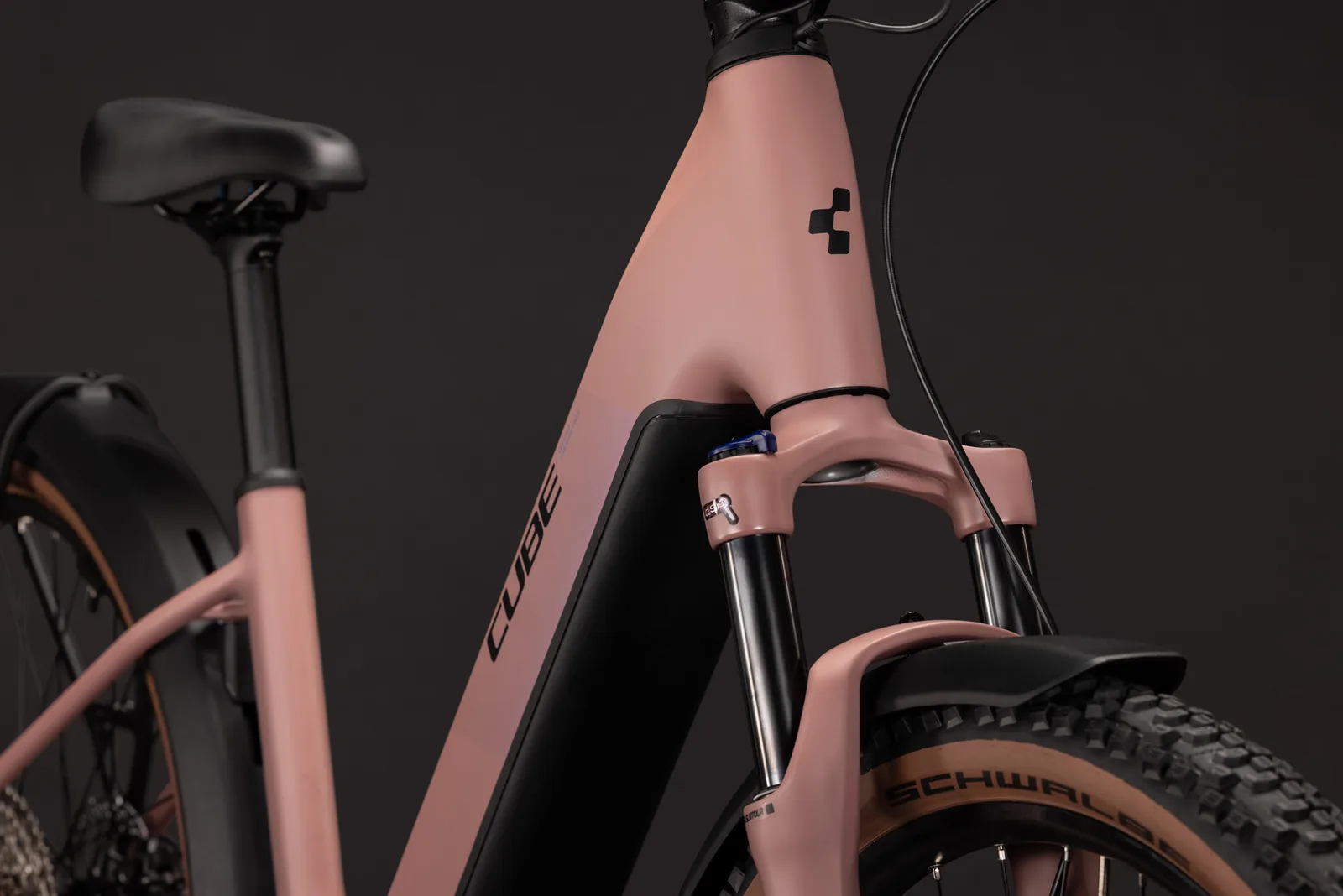Cube Reaction Hybrid Performance 720 FE ruby´n´black – Bicicleta Eléctrica de Montaña 2027 Cuadro abierto ebike.es Gran tienda de bicicletas eléctricas en España 7 Bicicleta eléctrica Cube Reaction Hybrid Performance 720 FE ruby´n´black Cuadro abierto – detalle 5 | Ebike.es
