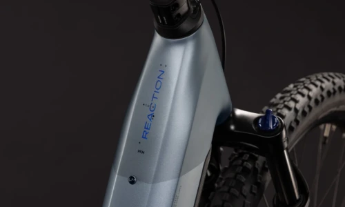 Bicicleta eléctrica Cube Reaction Hybrid Performance 720 ashgrey´n´prism Cuadro abierto – detalle 1 | Ebike.es