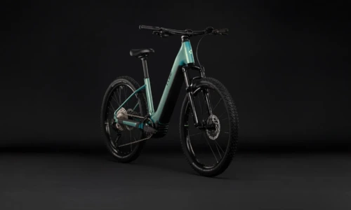 Bicicleta eléctrica Cube Reaction Hybrid Performance 720 maldivian´n´black Cuadro abierto – vista frontal | Ebike.es