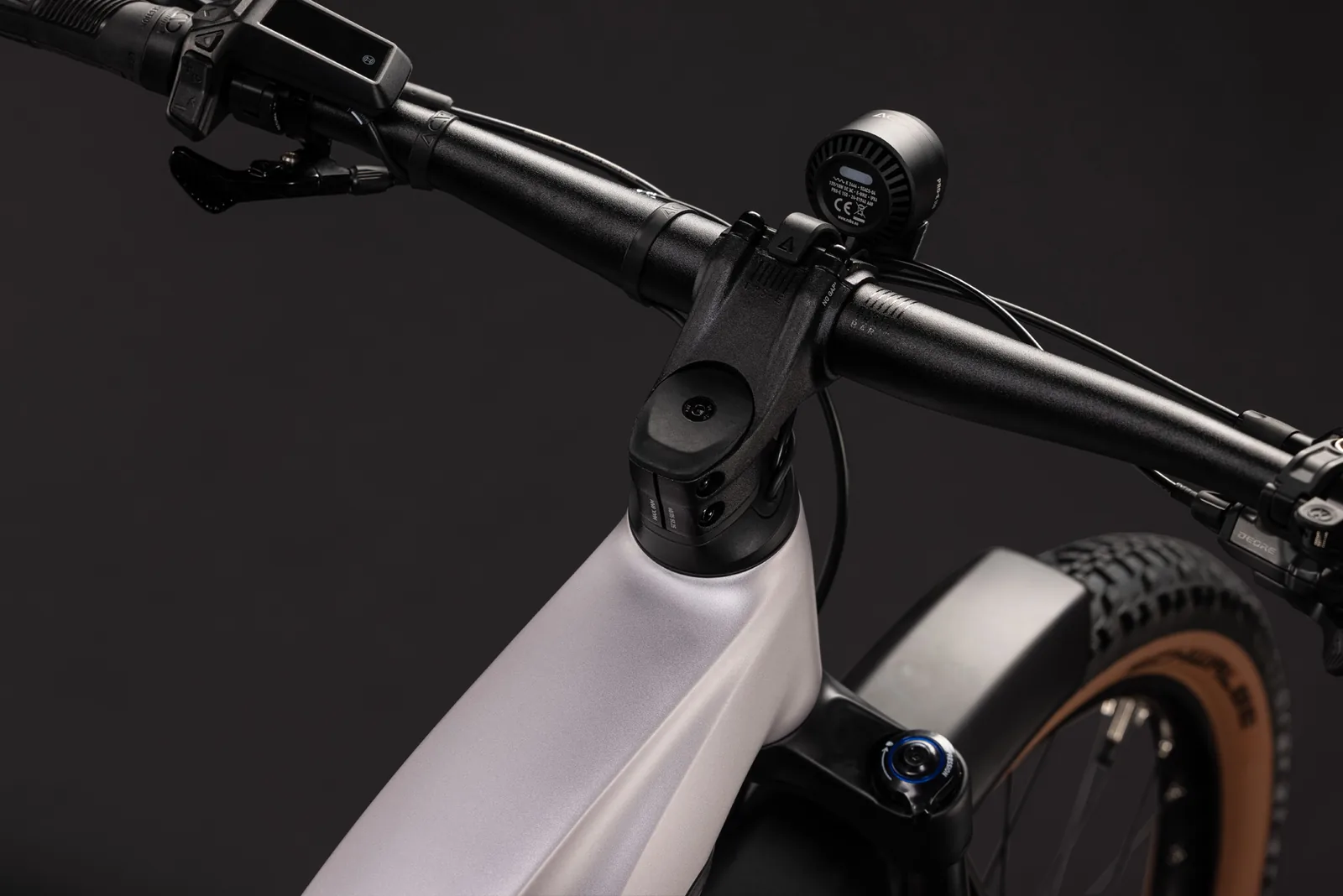 Cube Reaction Hybrid Pro 800 FE lilacbreeze´n´prizm – Bicicleta Eléctrica de Montaña 2027 Cuadro semiabierto ebike.es Gran tienda de bicicletas eléctricas en España 3 Bicicleta eléctrica Cube Reaction Hybrid Pro 800 FE lilacbreeze´n´prizm Cuadro semiabierto – detalle 1 | Ebike.es