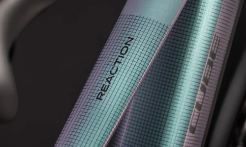 Bicicleta eléctrica Cube Reaction Hybrid Pro 800 FE polarlight´n´black Barra alta – detalle 2 | Ebike.es