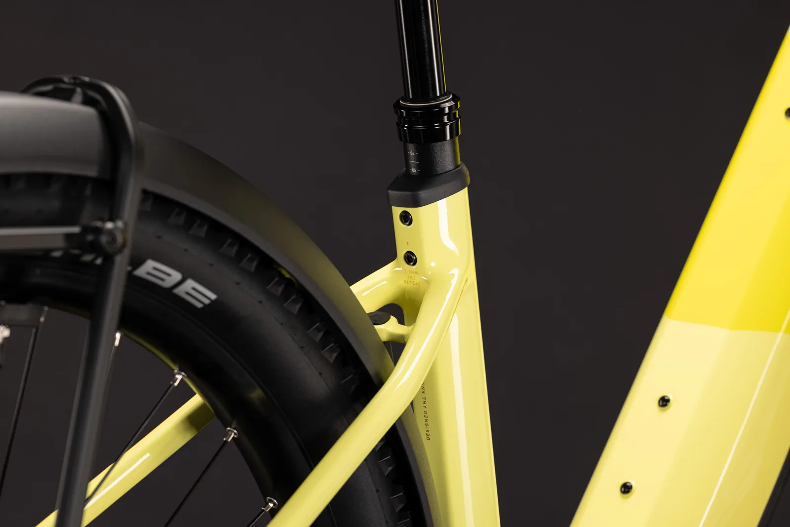 Cube Reaction Hybrid Race 800 FE bananasplit´n´black – Bicicleta Eléctrica de Montaña 2027 Cuadro abierto ebike.es Gran tienda de bicicletas eléctricas en España 6 Bicicleta eléctrica Cube Reaction Hybrid Race 800 FE bananasplit´n´black Cuadro abierto – detalle 4 | Ebike.es