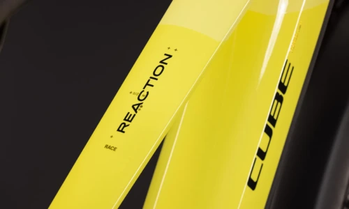 Bicicleta eléctrica Cube Reaction Hybrid Race 800 FE bananasplit´n´black Barra alta – detalle 2 | Ebike.es
