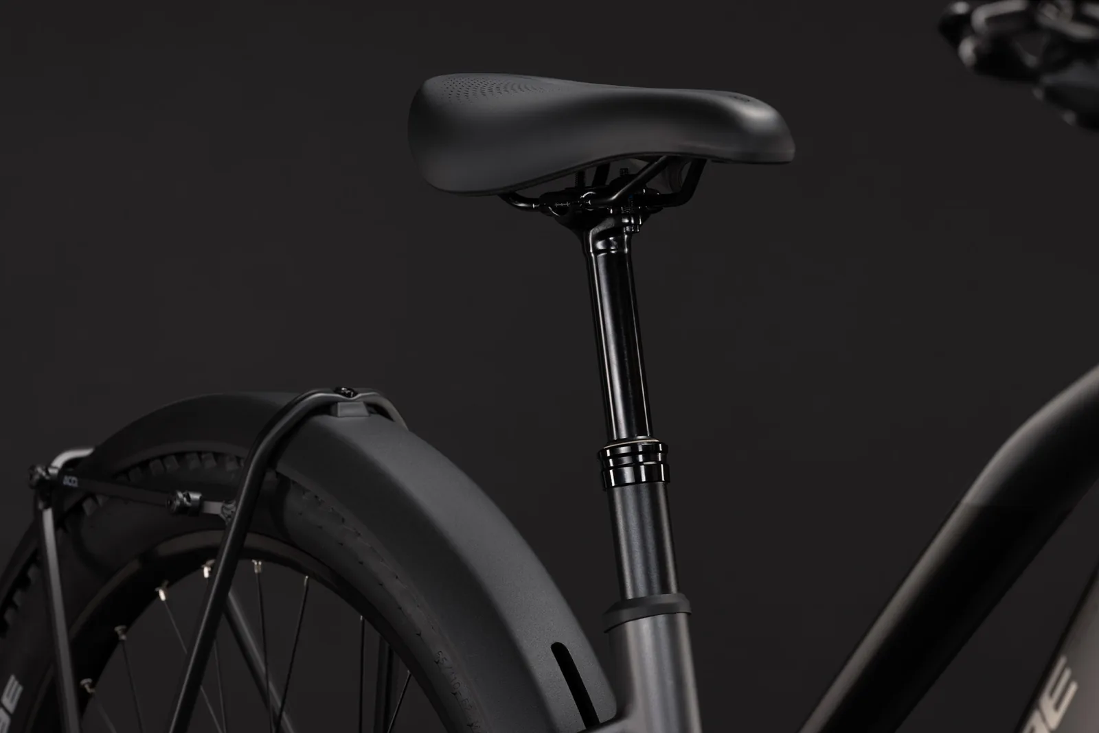 Cube Reaction Hybrid Race 800 FE slabgrey´n´chrome – Bicicleta Eléctrica de Montaña 2027 Cuadro semiabierto ebike.es Gran tienda de bicicletas eléctricas en España 6 Bicicleta eléctrica Cube Reaction Hybrid Race 800 FE slabgrey´n´chrome Cuadro semiabierto – detalle 4 | Ebike.es